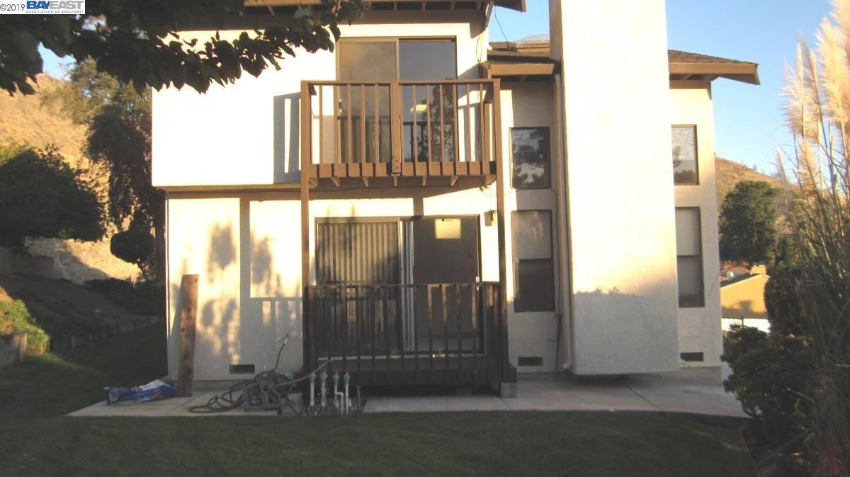 376 Riviera Dr - Photo 1