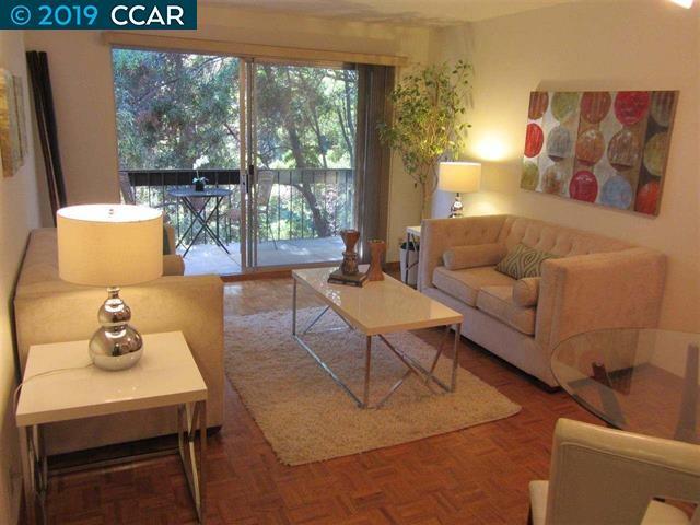 551 Jean St - Photo 1