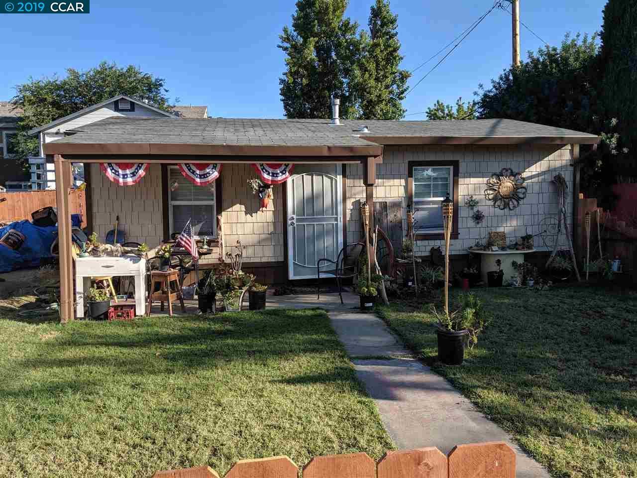 327 Elm St - Photo 1