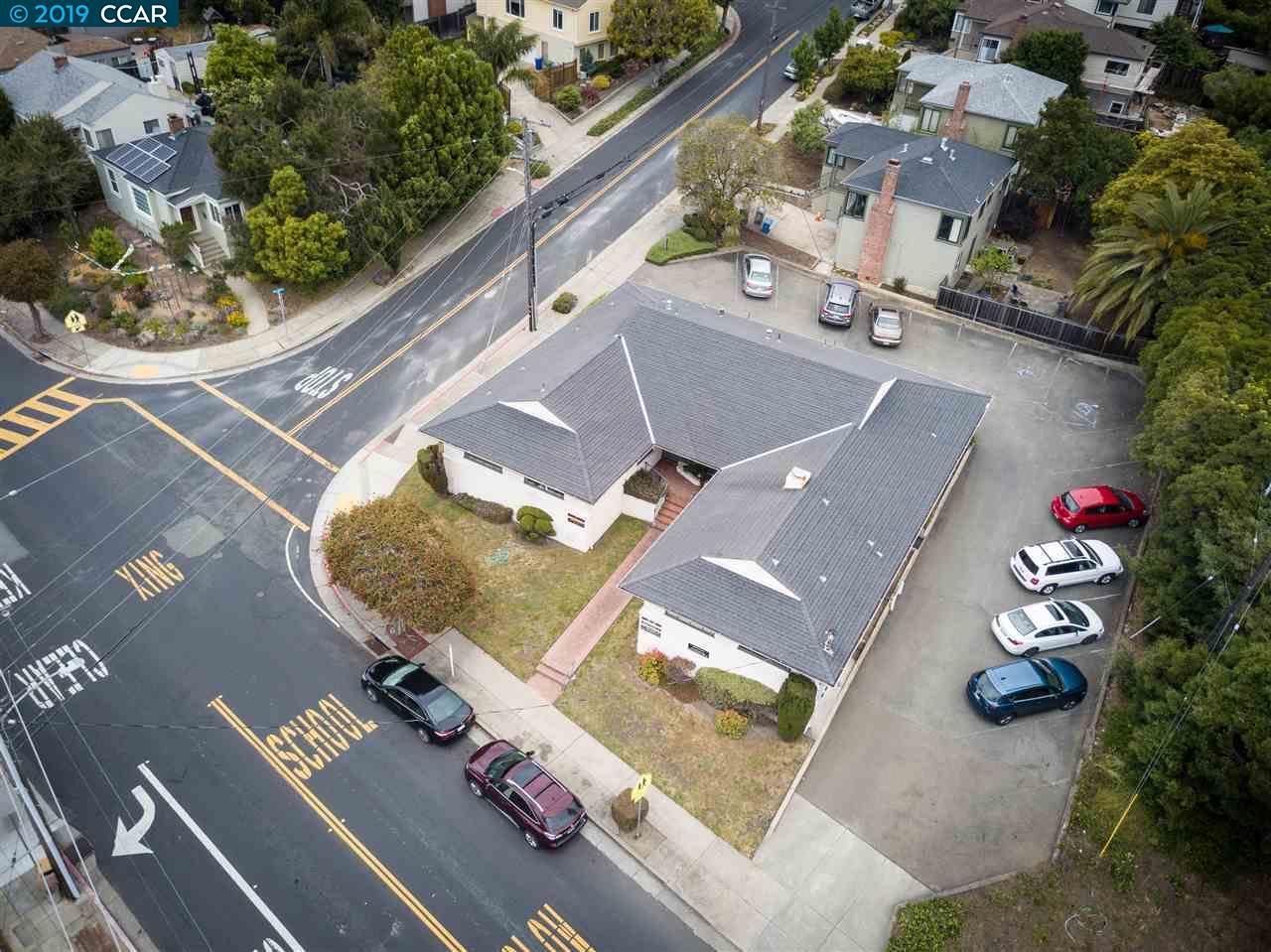 400 Colusa Ave - Photo 1