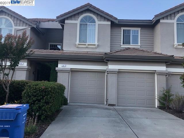 207 Sutton Cir - Photo 1