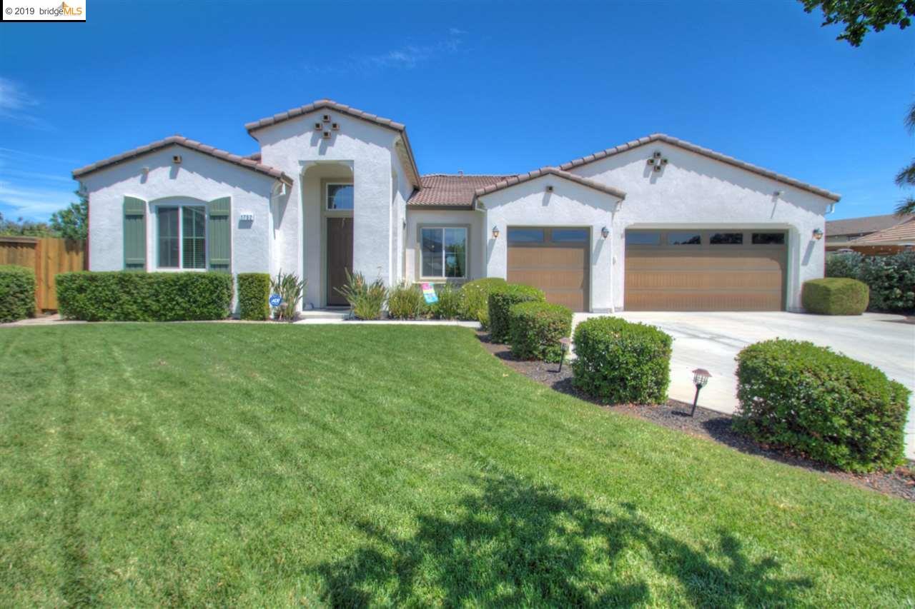 1752 Basil Court - Photo 1