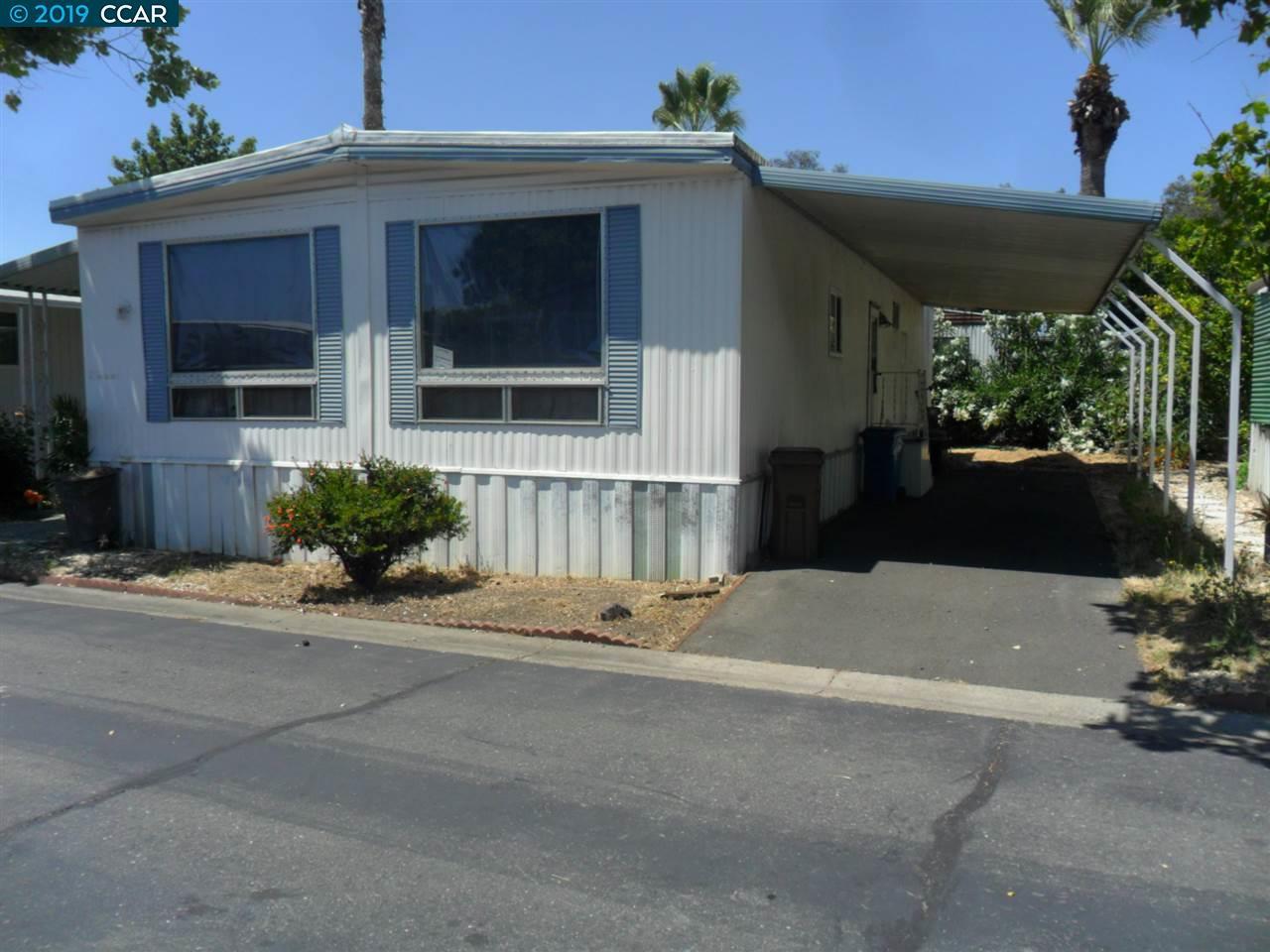 160 Sahara Dr - Photo 1