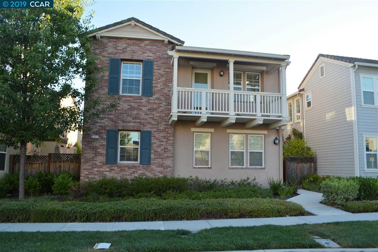 4625 Malayan St - Photo 1