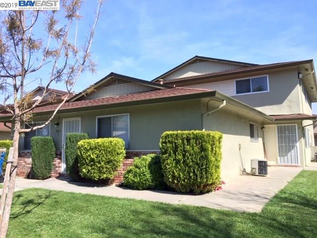 2213 Peppertree Way - Photo 1