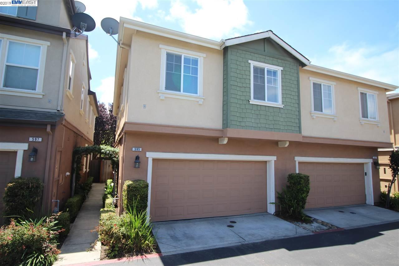 595 Heritage Cir - Photo 1