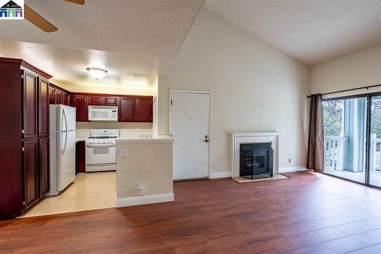 3443 Pepperwood Ter - Photo 1