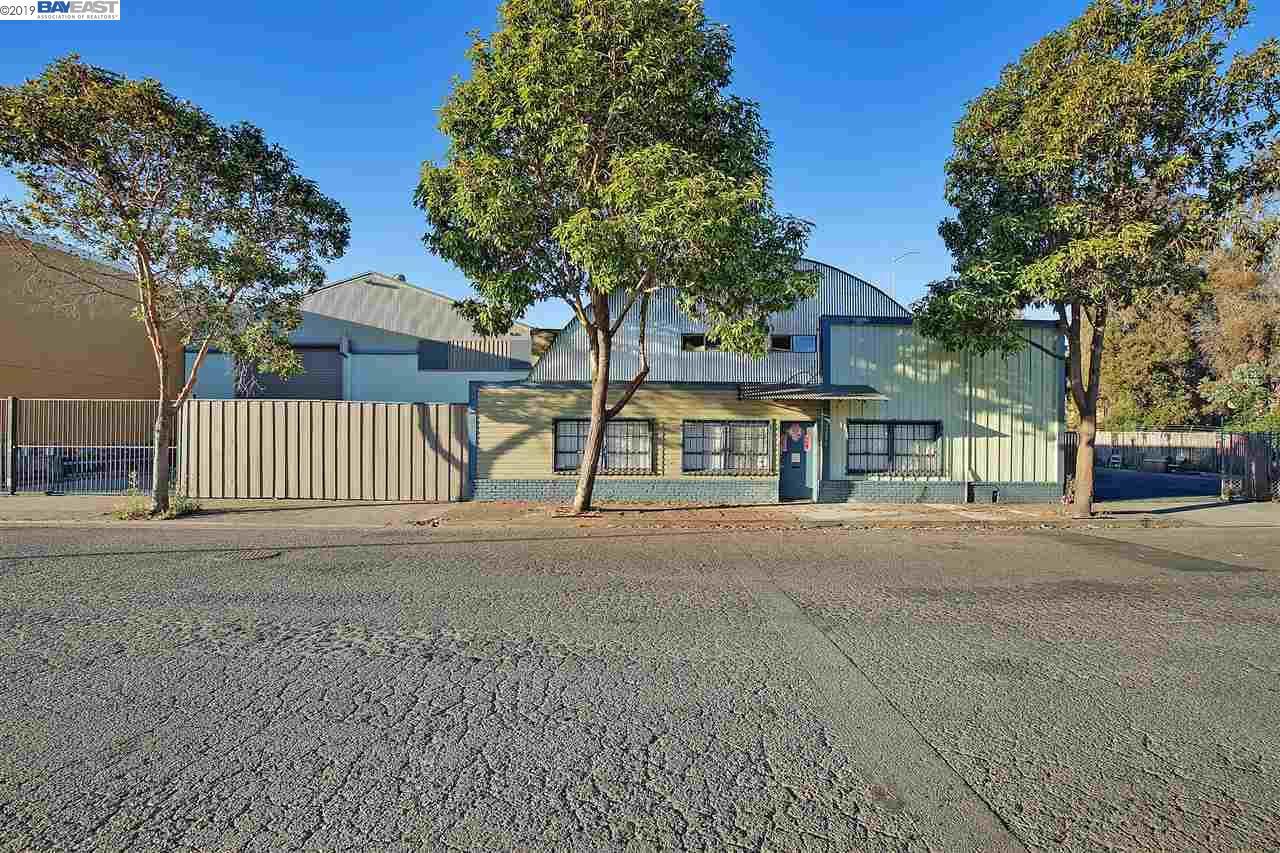 4800 Bissell Ave - Photo 1