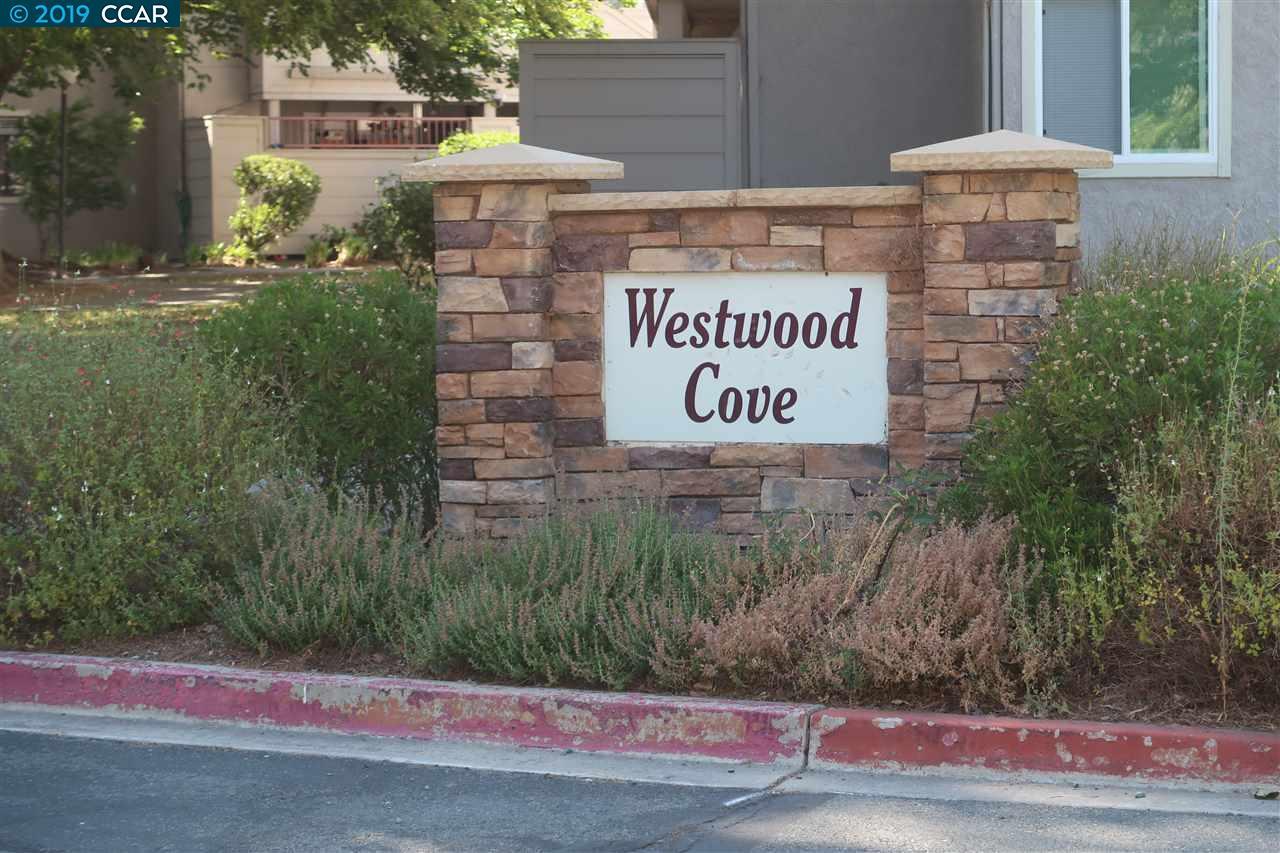 1 Lancaster Cir - Photo 1