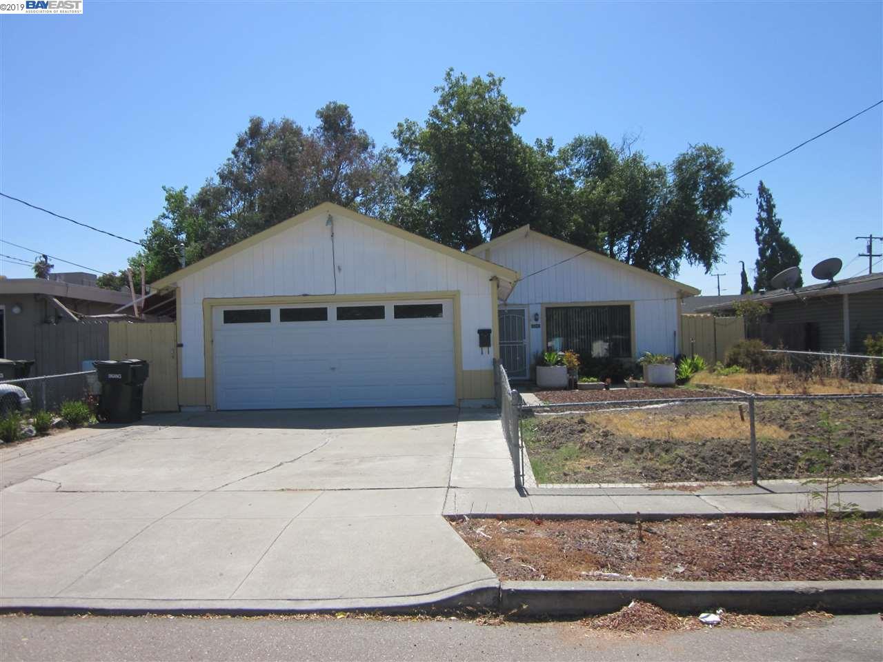 1647 Elm Street - Photo 1