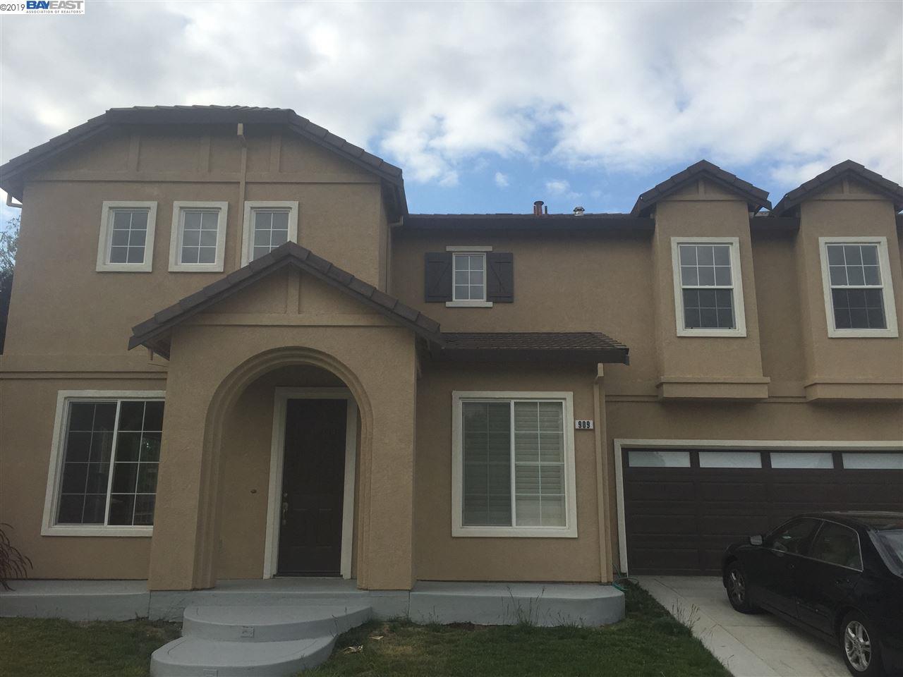 909 Legacy St - Photo 1