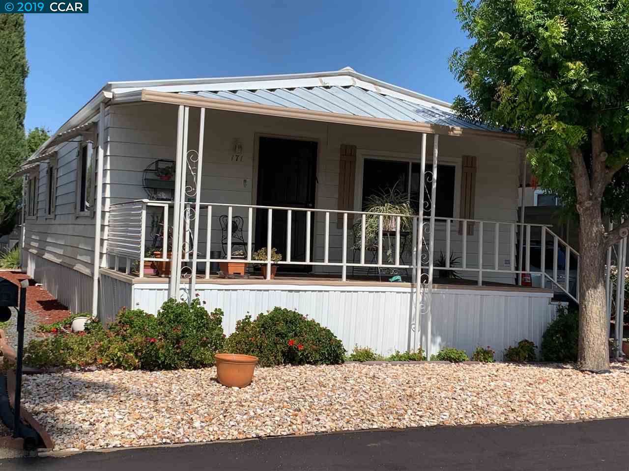 171 Sunset Way - Photo 1