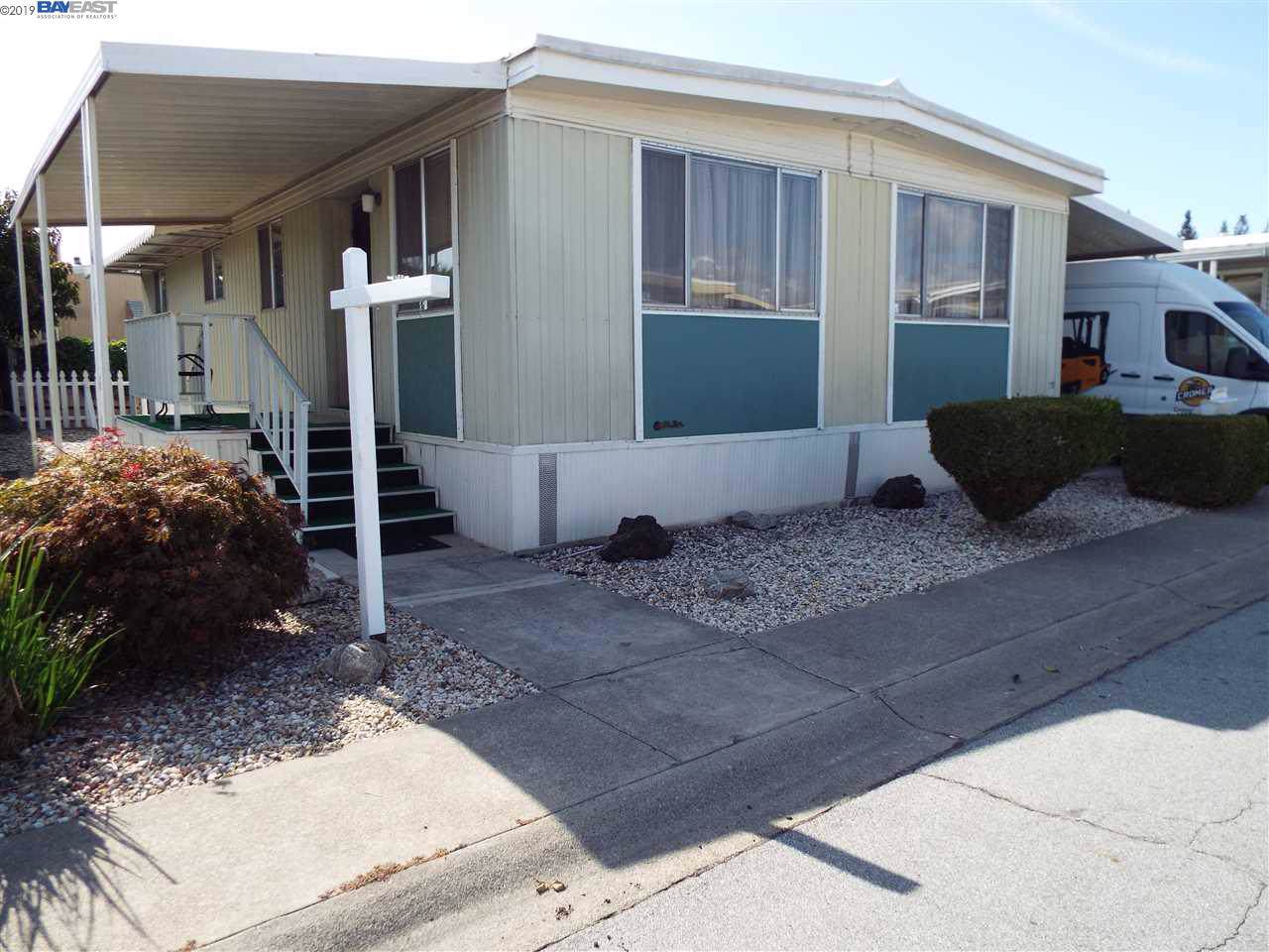 1150 Winton - Photo 1