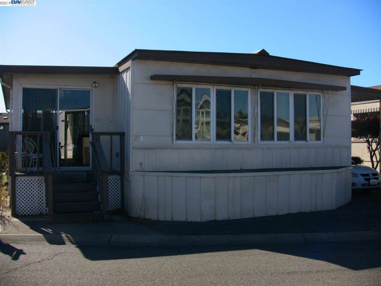 1200 Winton - Photo 1