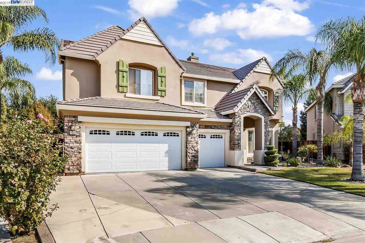 2052 Superior - Photo 1