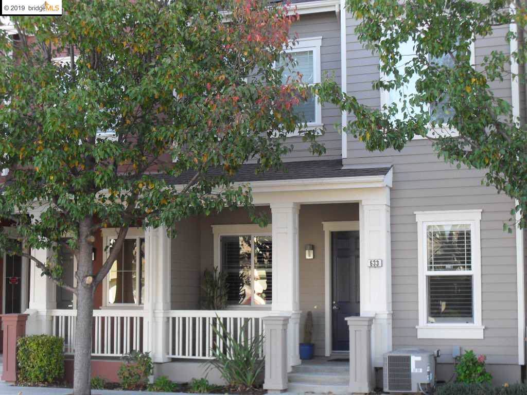 633 Black Diamond St - Photo 1