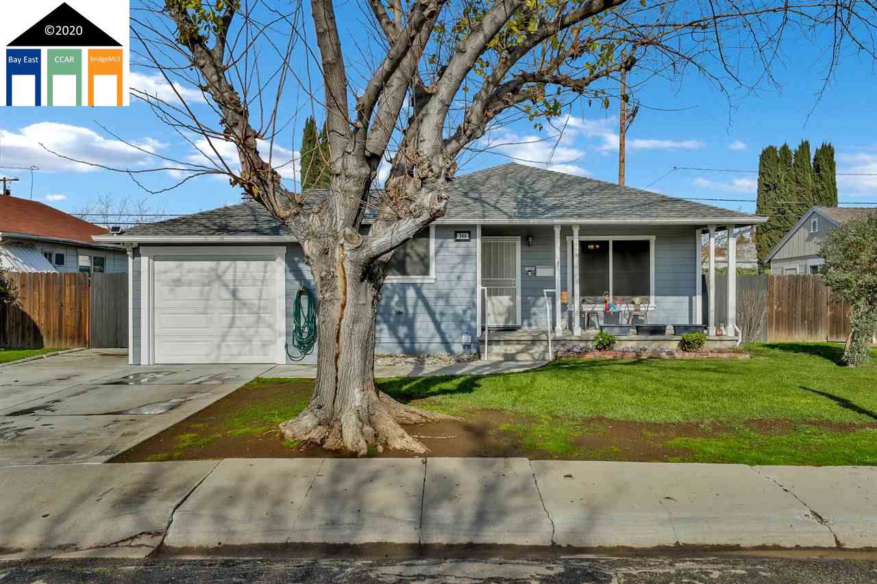 389 23Rd St - Photo 1