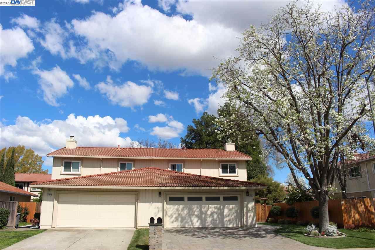 8181 Locust Pl - Photo 1