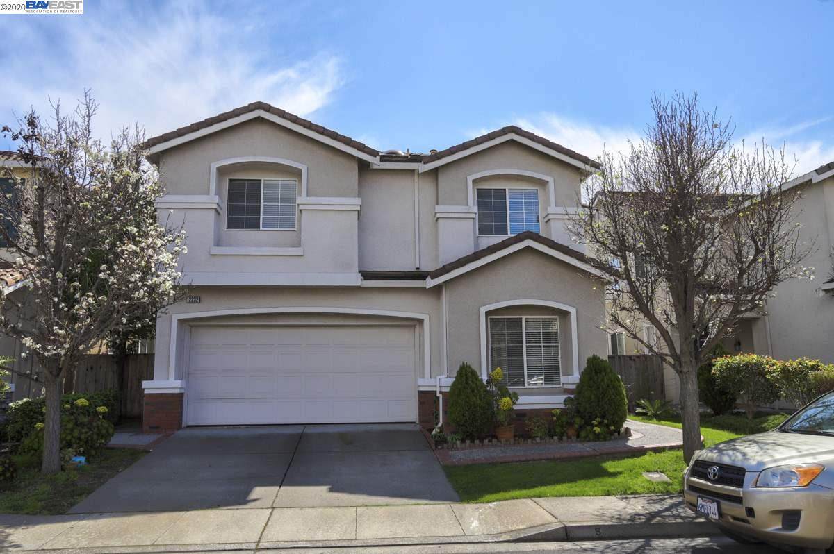 2232 Charter Way - Photo 1