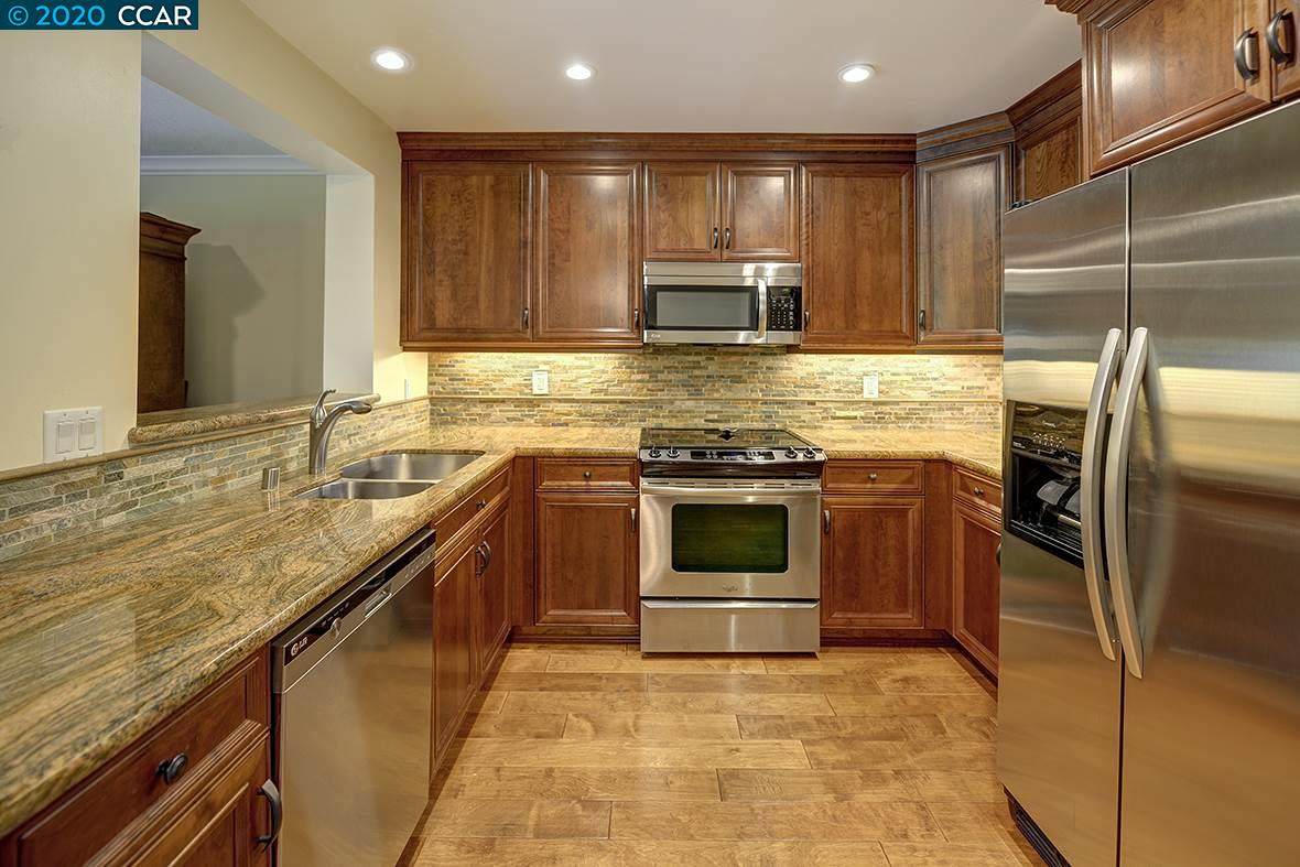 3300 Tice Creek Dr 4 - Photo 1