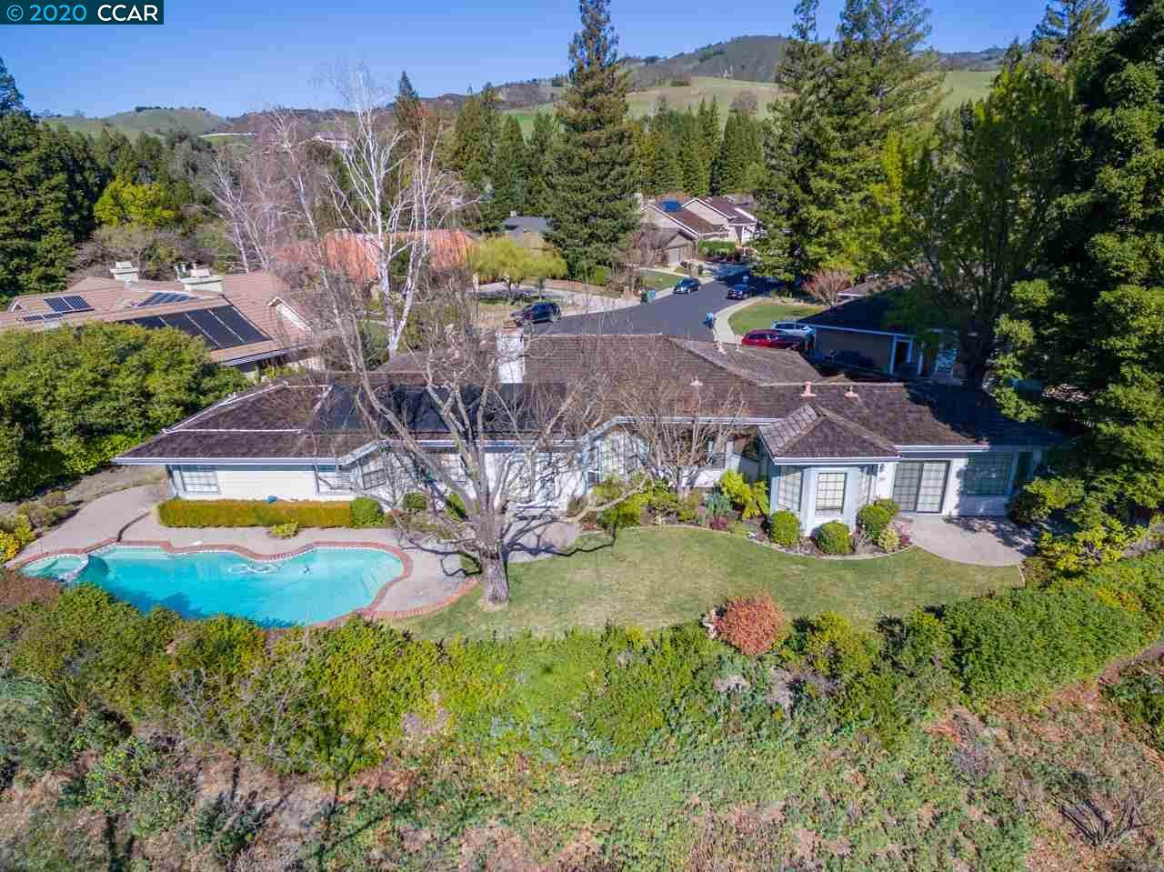 1804 Fallbrook Dr - Photo 1 1804 Fallbrook Dr - Photo 1