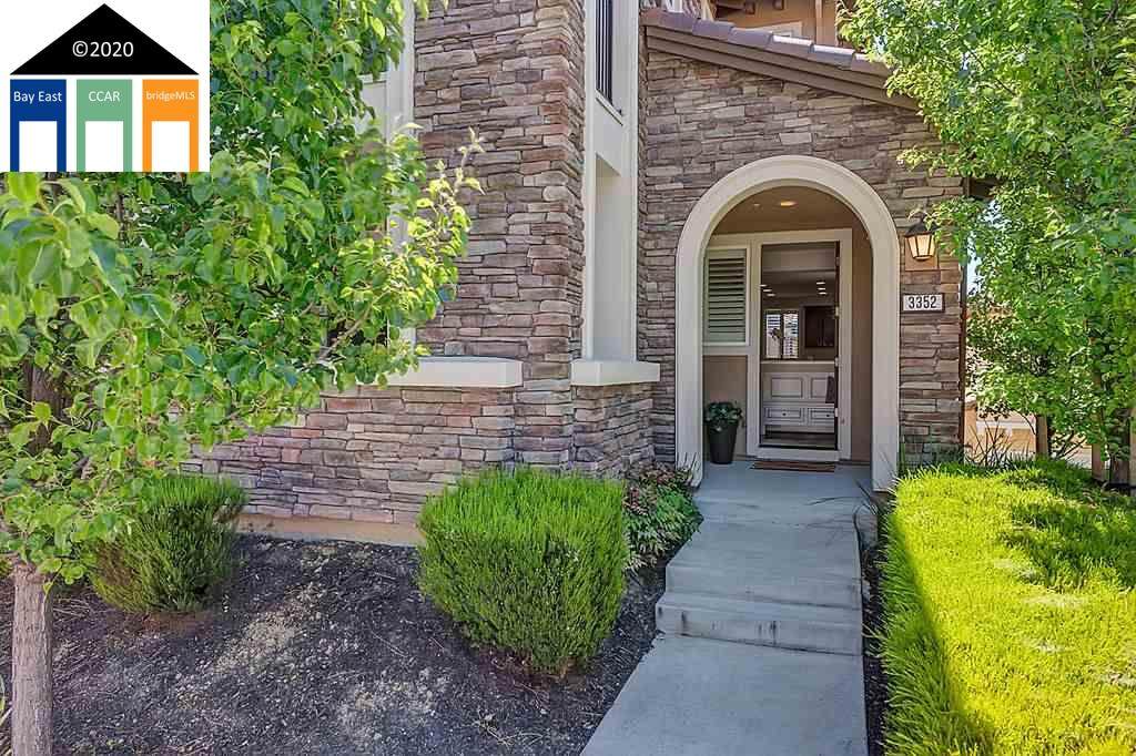 3352 Giovanni Way - Photo 1 3352 Giovanni Way - Photo 1