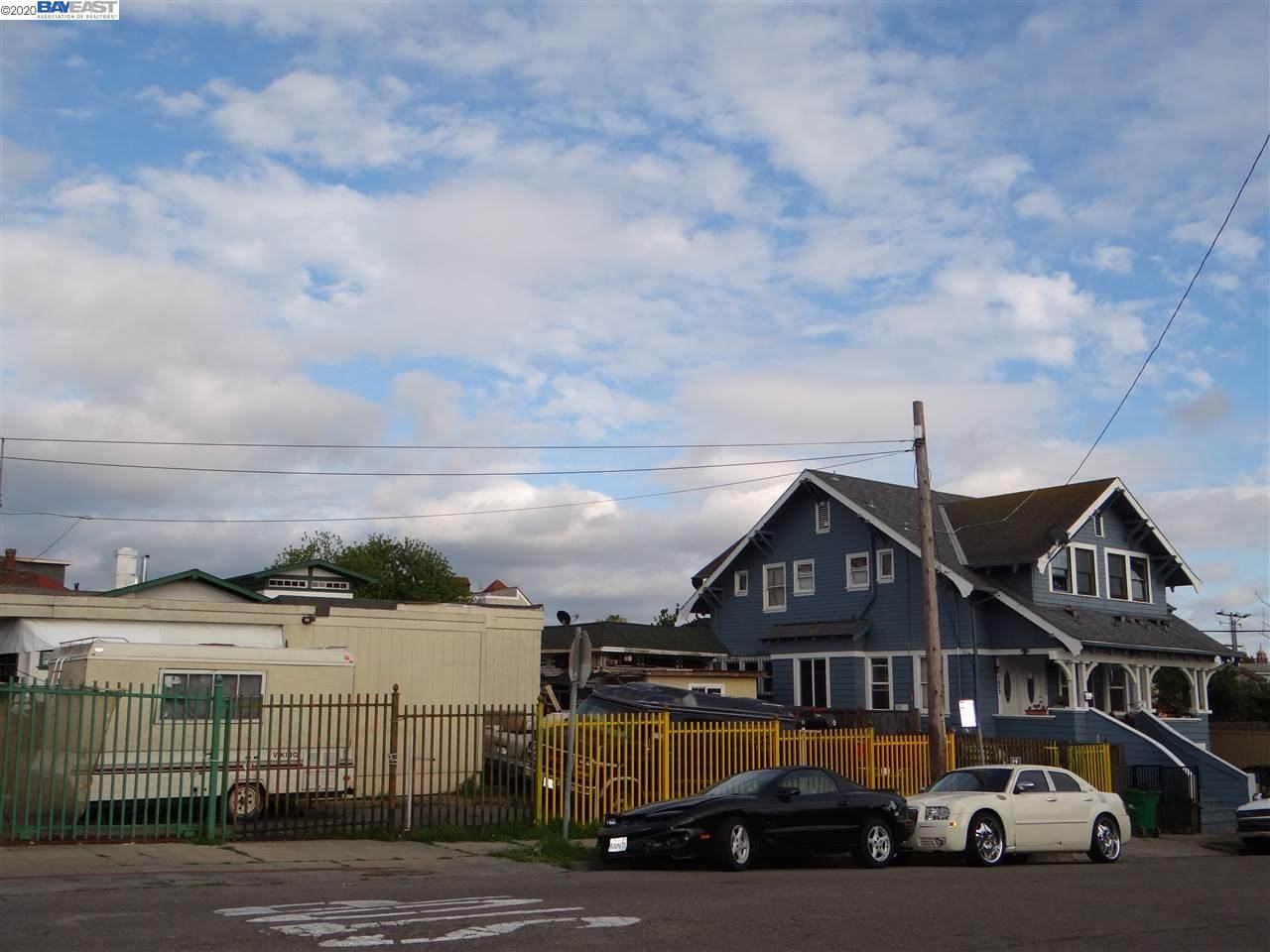 1850 51st Ave - Photo 1