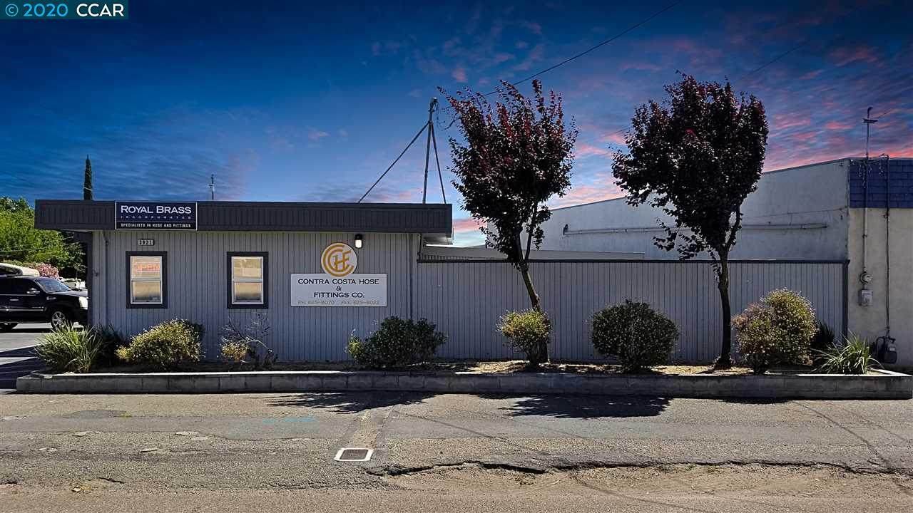 3921 Main St - Photo 1