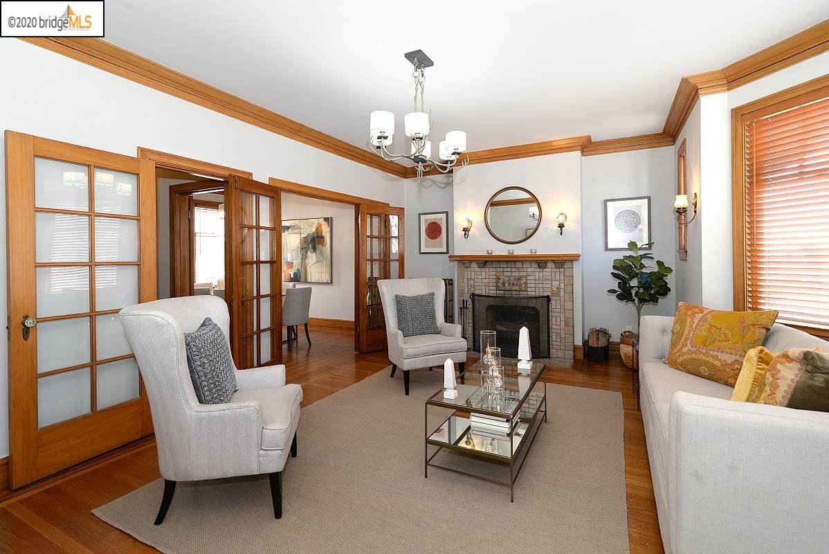 1229 Union - Photo 1