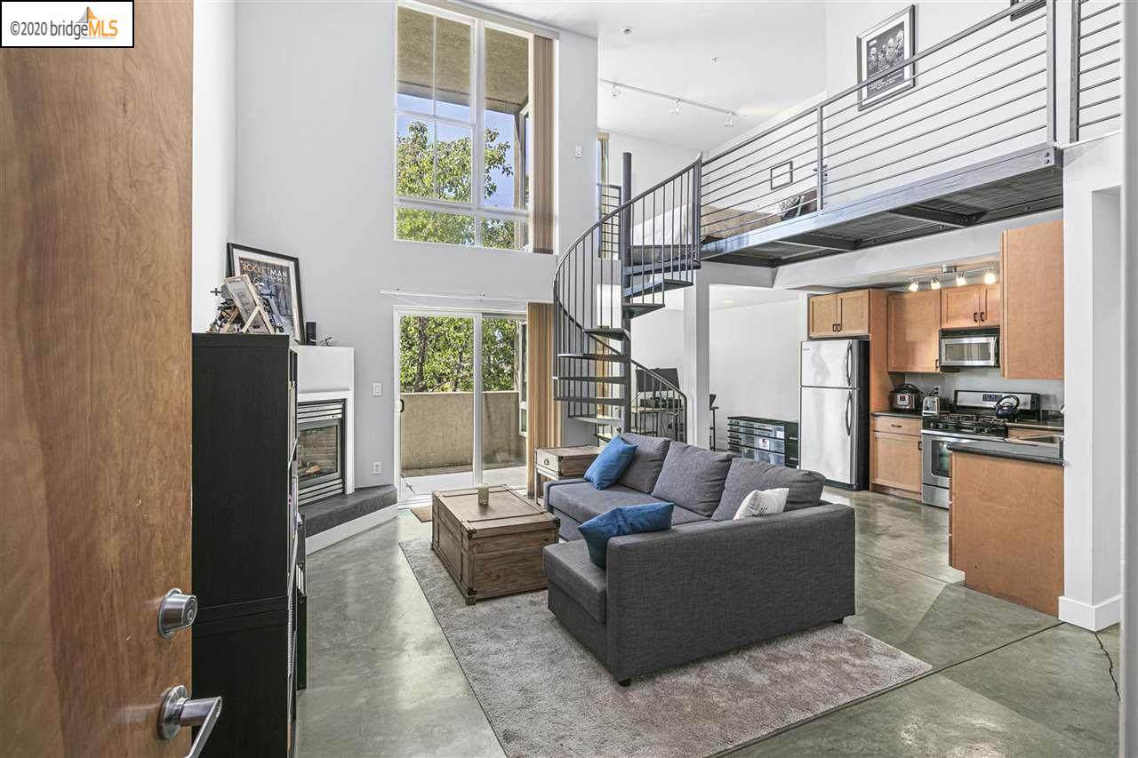 675 8Th St 3 - Photo 1