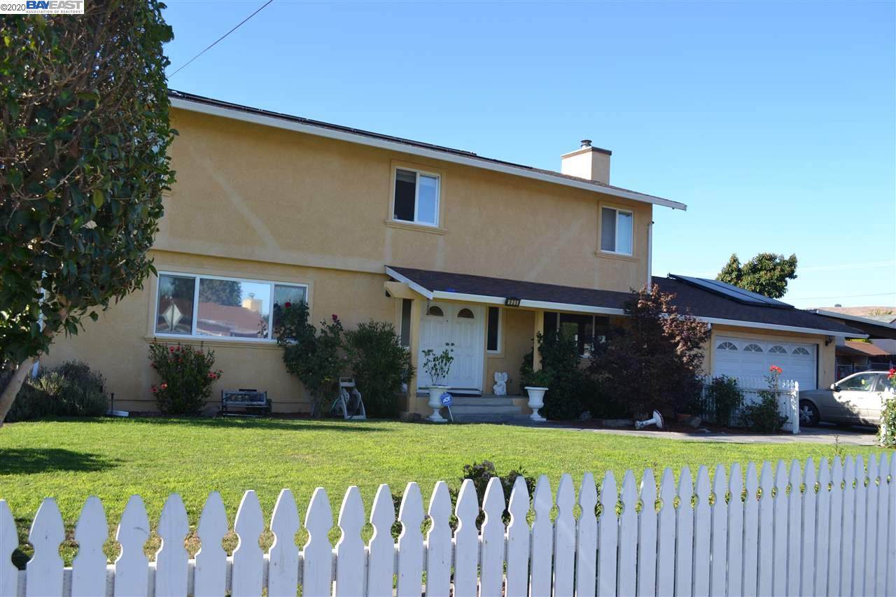 935 Folsom Ave - Photo 1