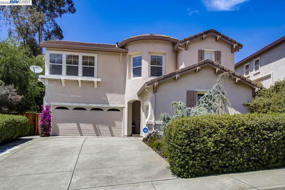 7398 Villareal Dr - Photo 1
