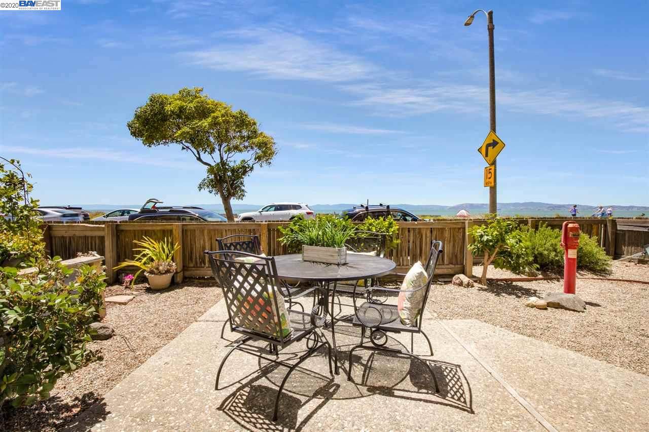 Shoreline Dr 101 - Photo 1