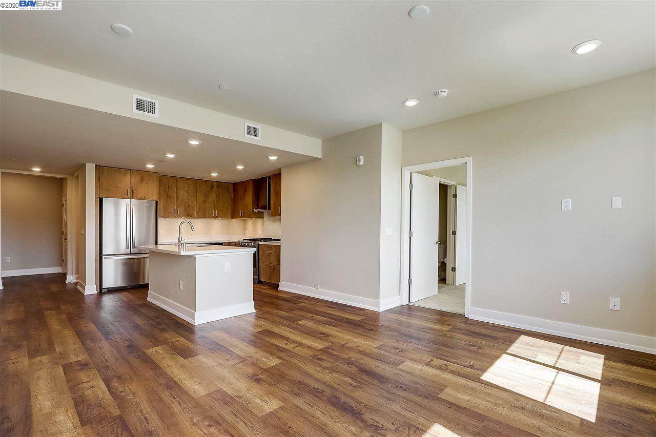 1048 Monroe St 320 - Photo 1