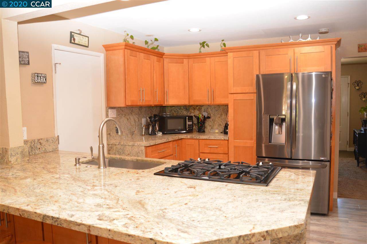 334 1St Ave - Photo 1