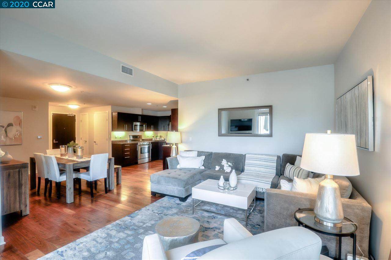 222 Broadway 608 - Photo 1