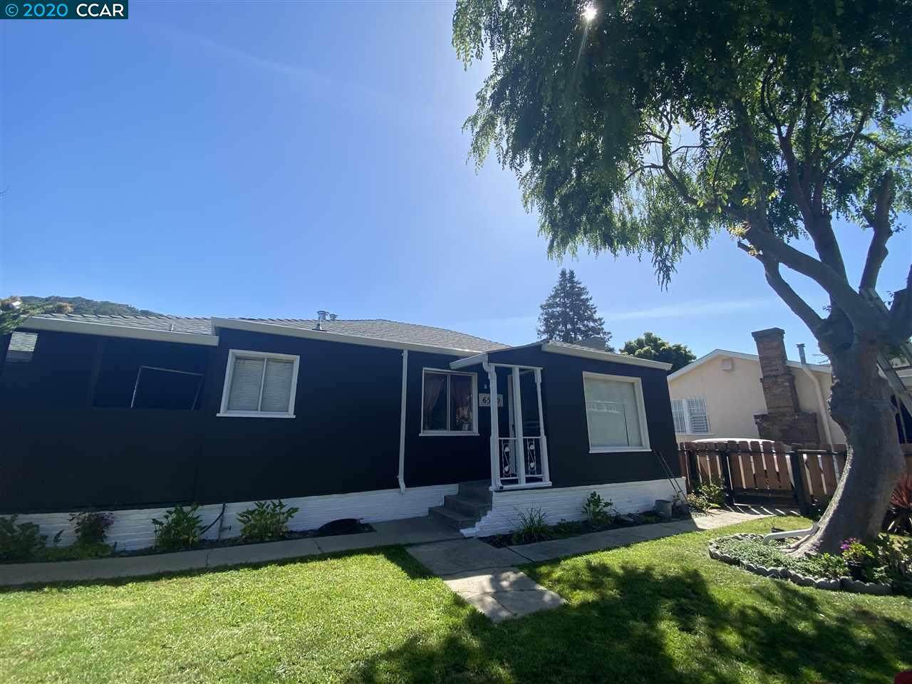 6500 Hillmont Dr - Photo 1