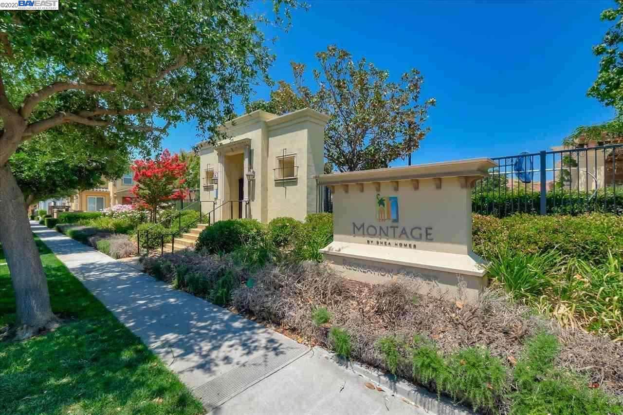 546 Dovecote Ln 4 - Photo 1
