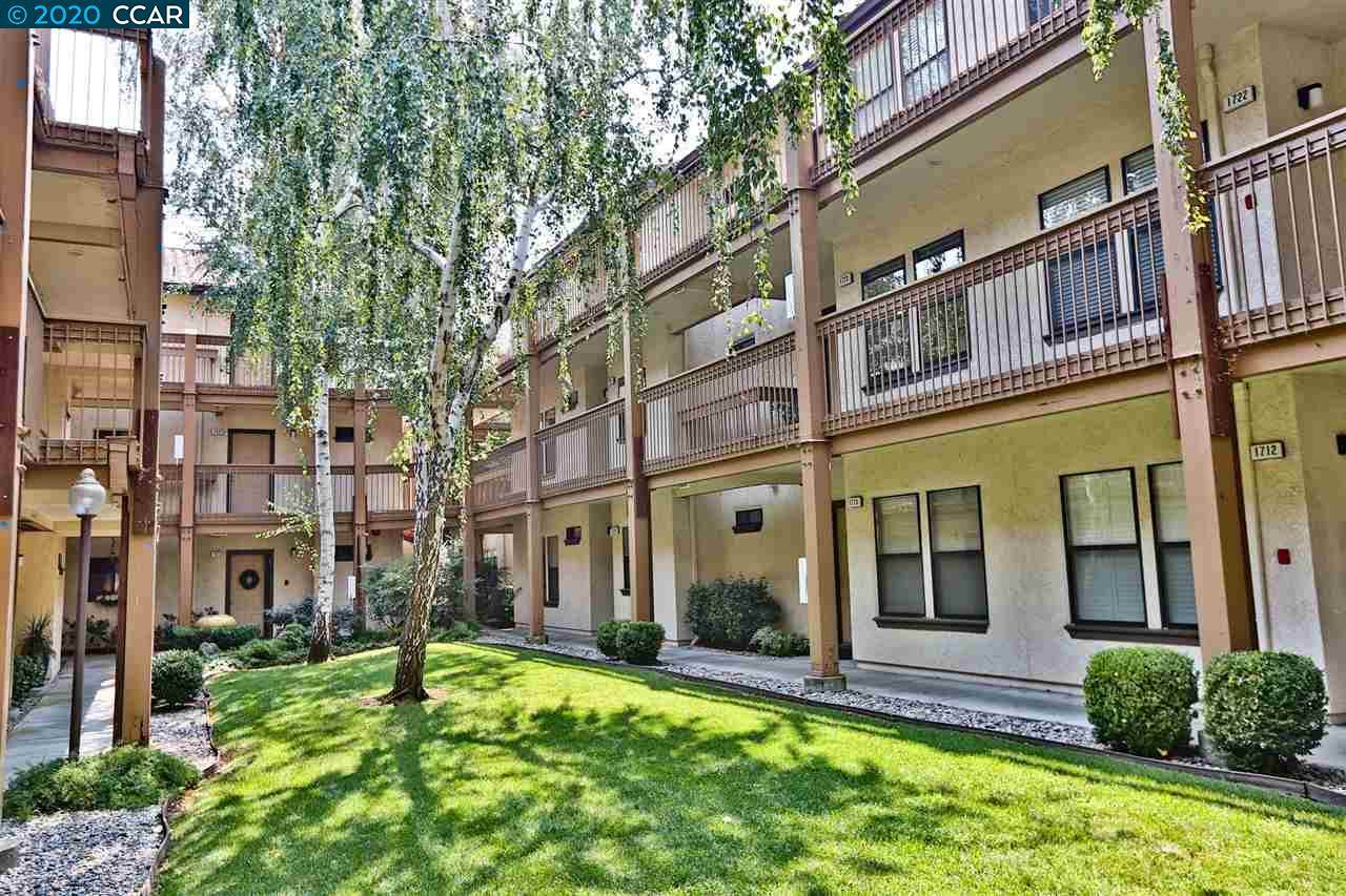 1723 Villa Way - Photo 1