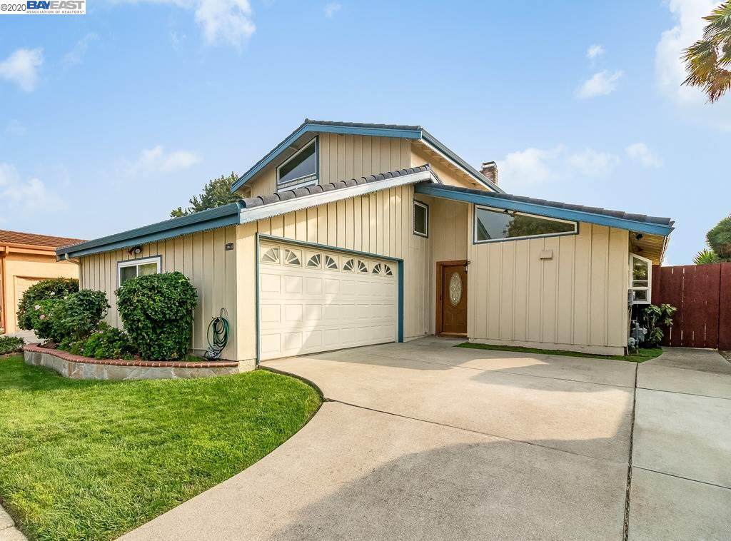 32431 Lake Ree St - Photo 1