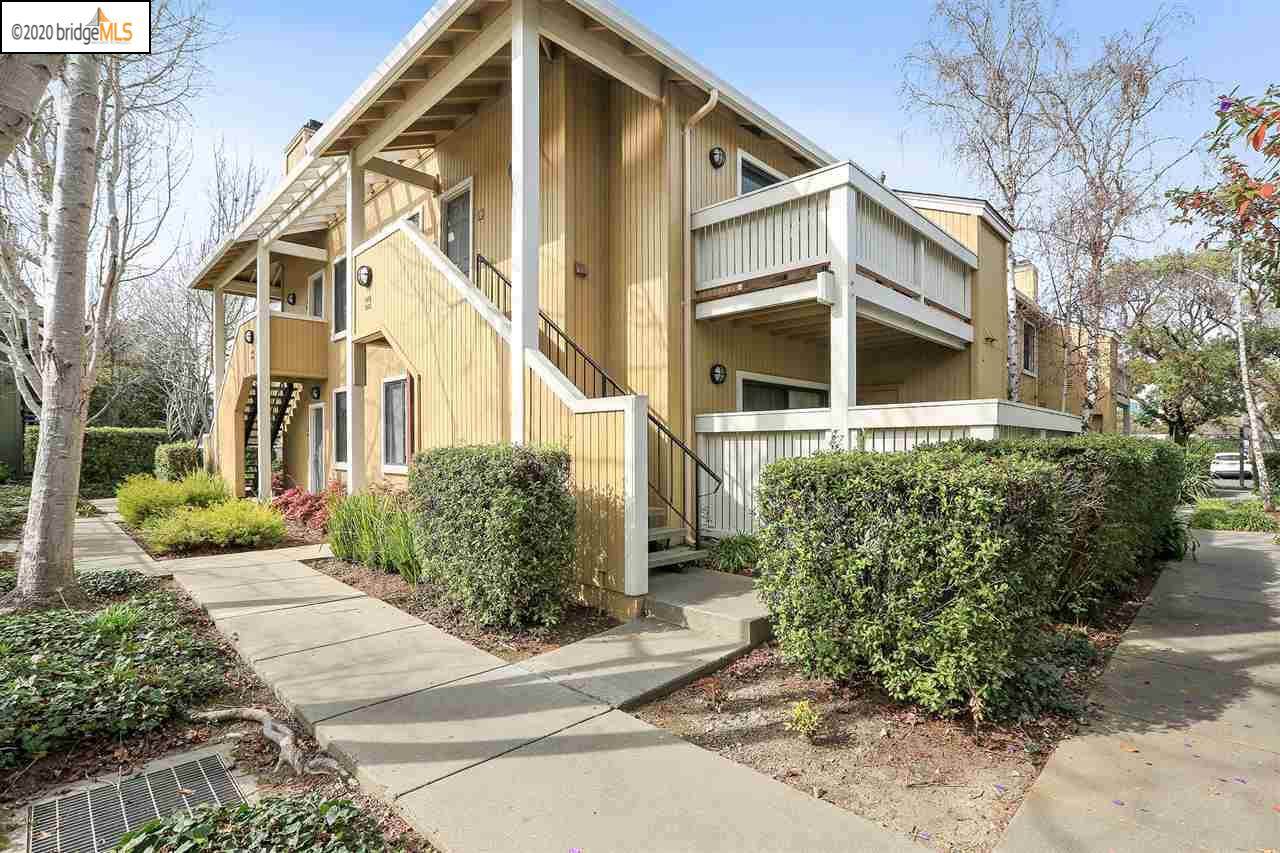 62 Schooner Ct - Photo 1