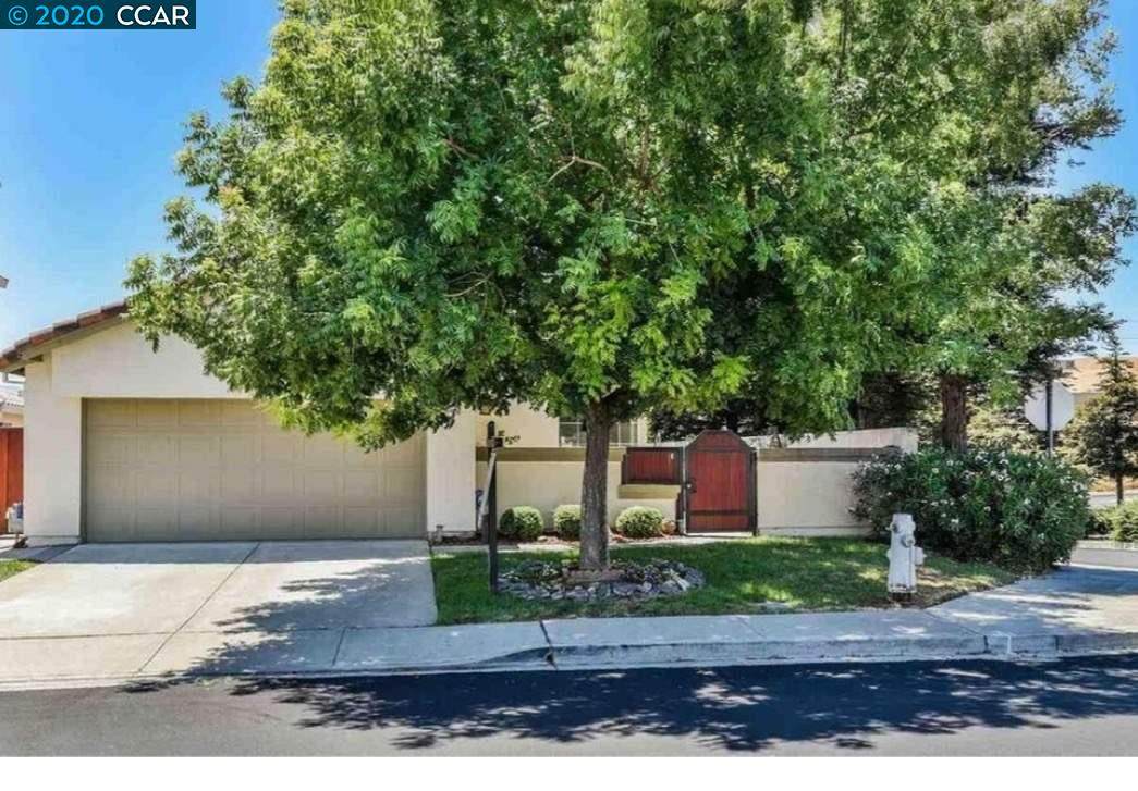 1047 Saint Raphael - Photo 1