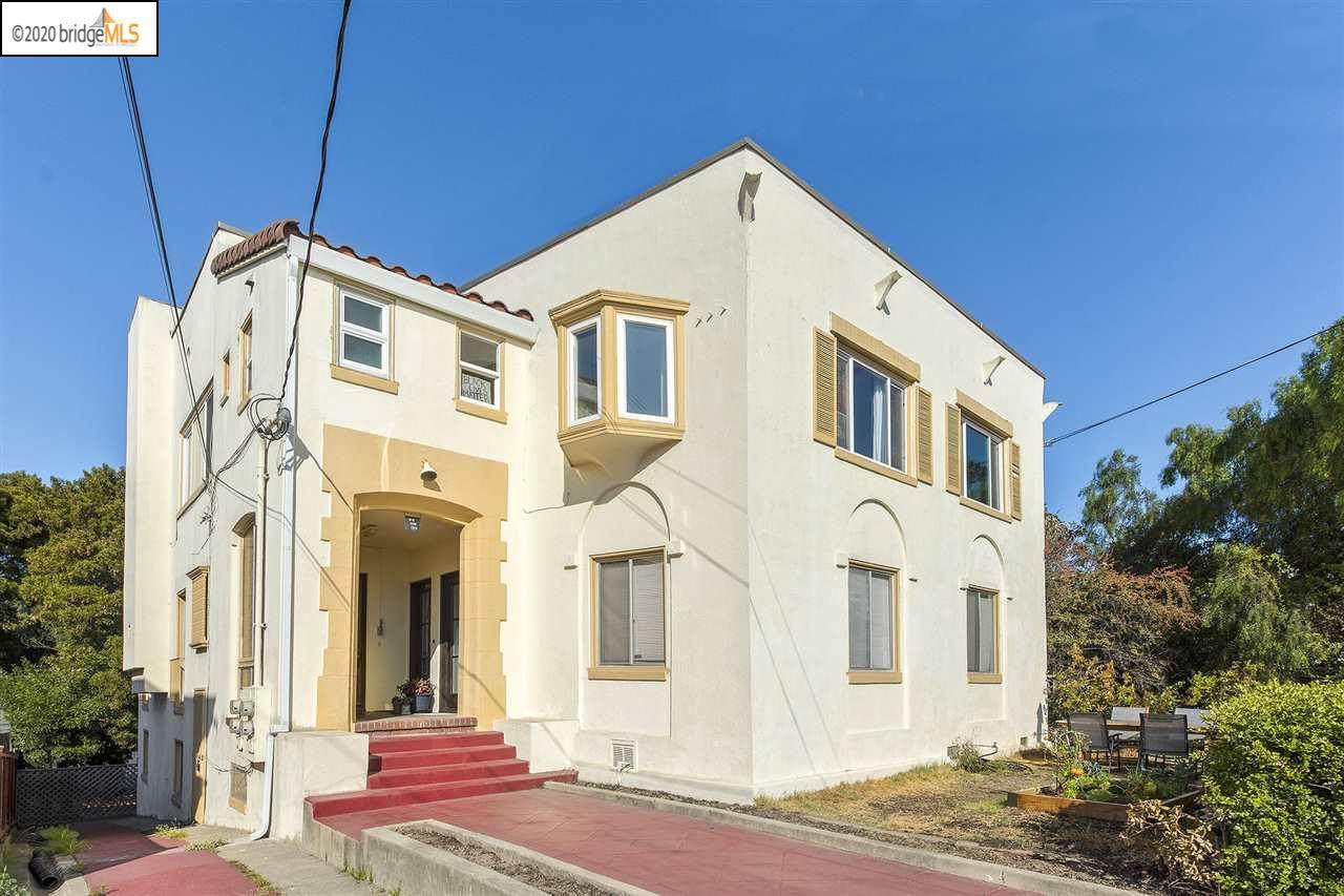 1222 Hollywood Ave - Photo 1