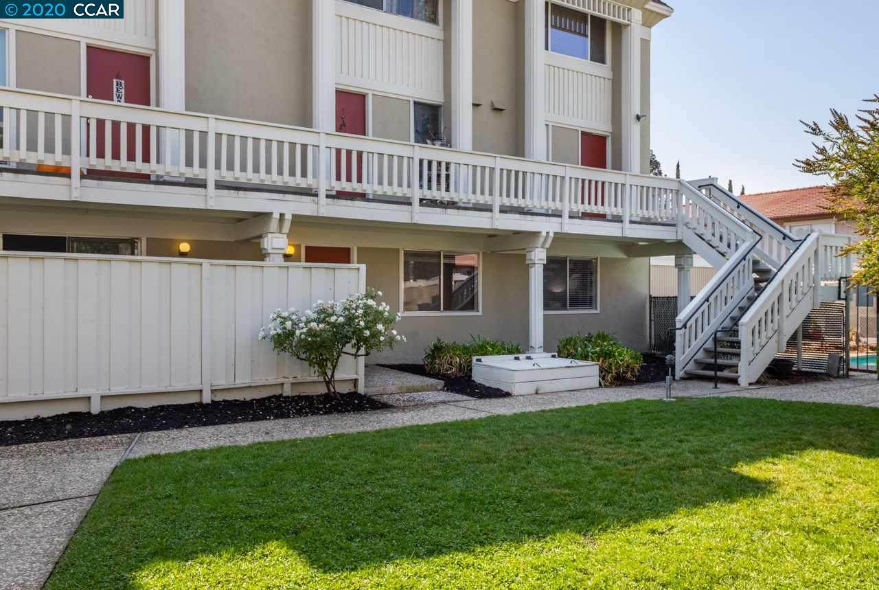 3399 Norton Way 2 - Photo 1