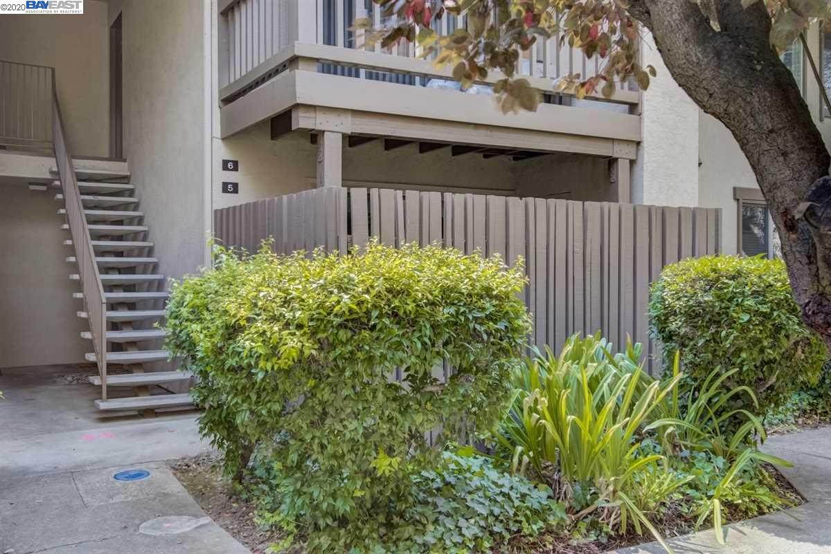 2730 Oak Rd 5 - Photo 1