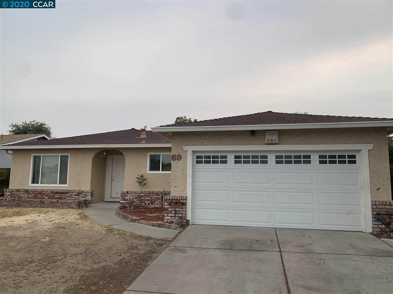 69 Huntington Cir - Photo 1