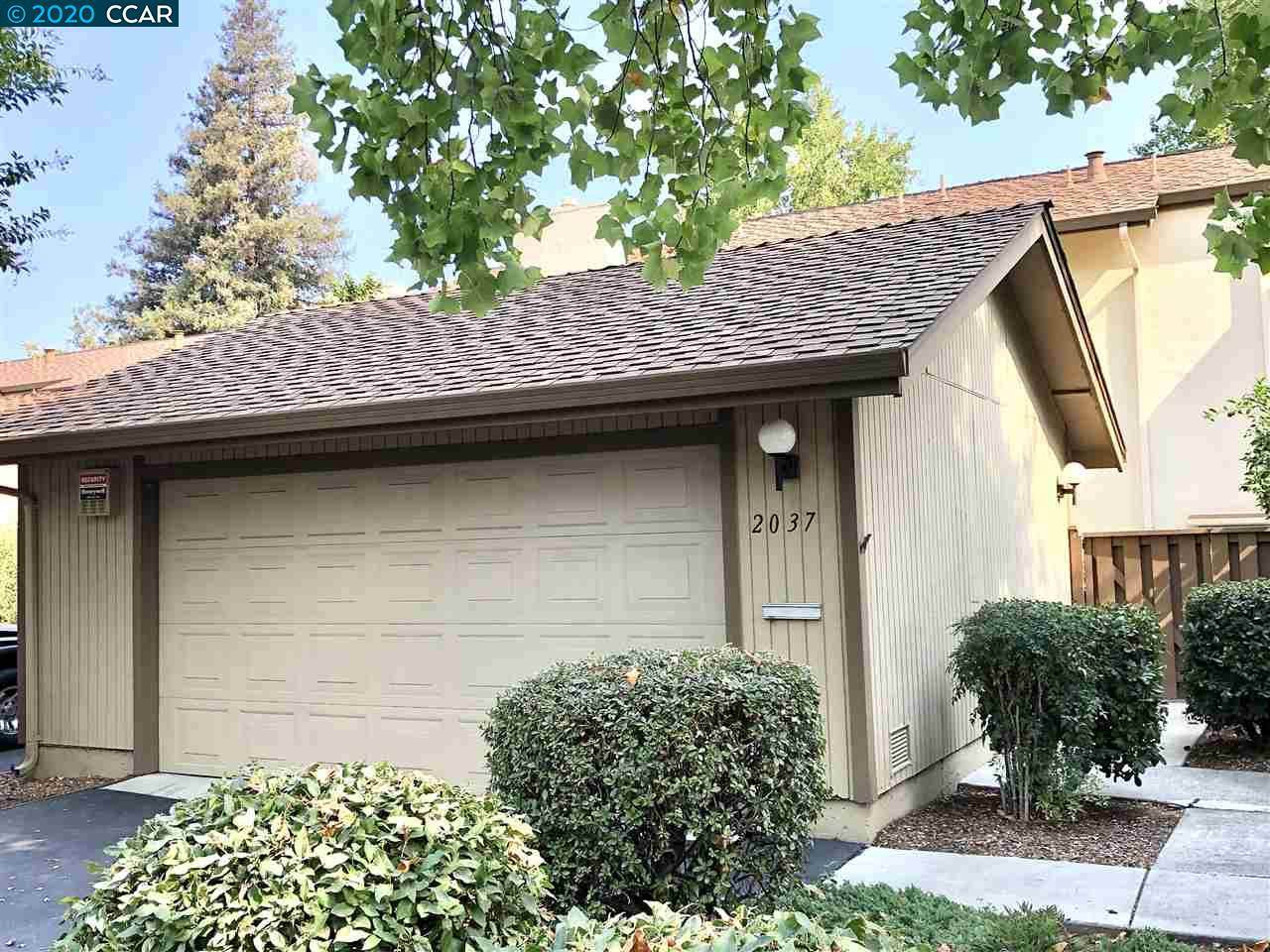 2037 Countrywood Ct - Photo 1