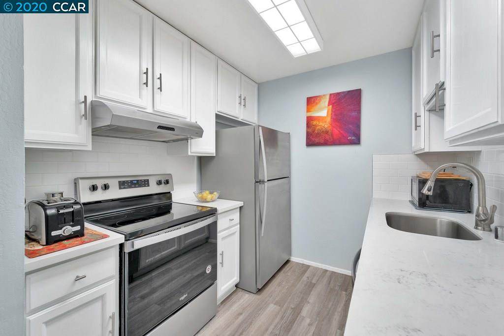 2724 Oak Rd 87 - Photo 1