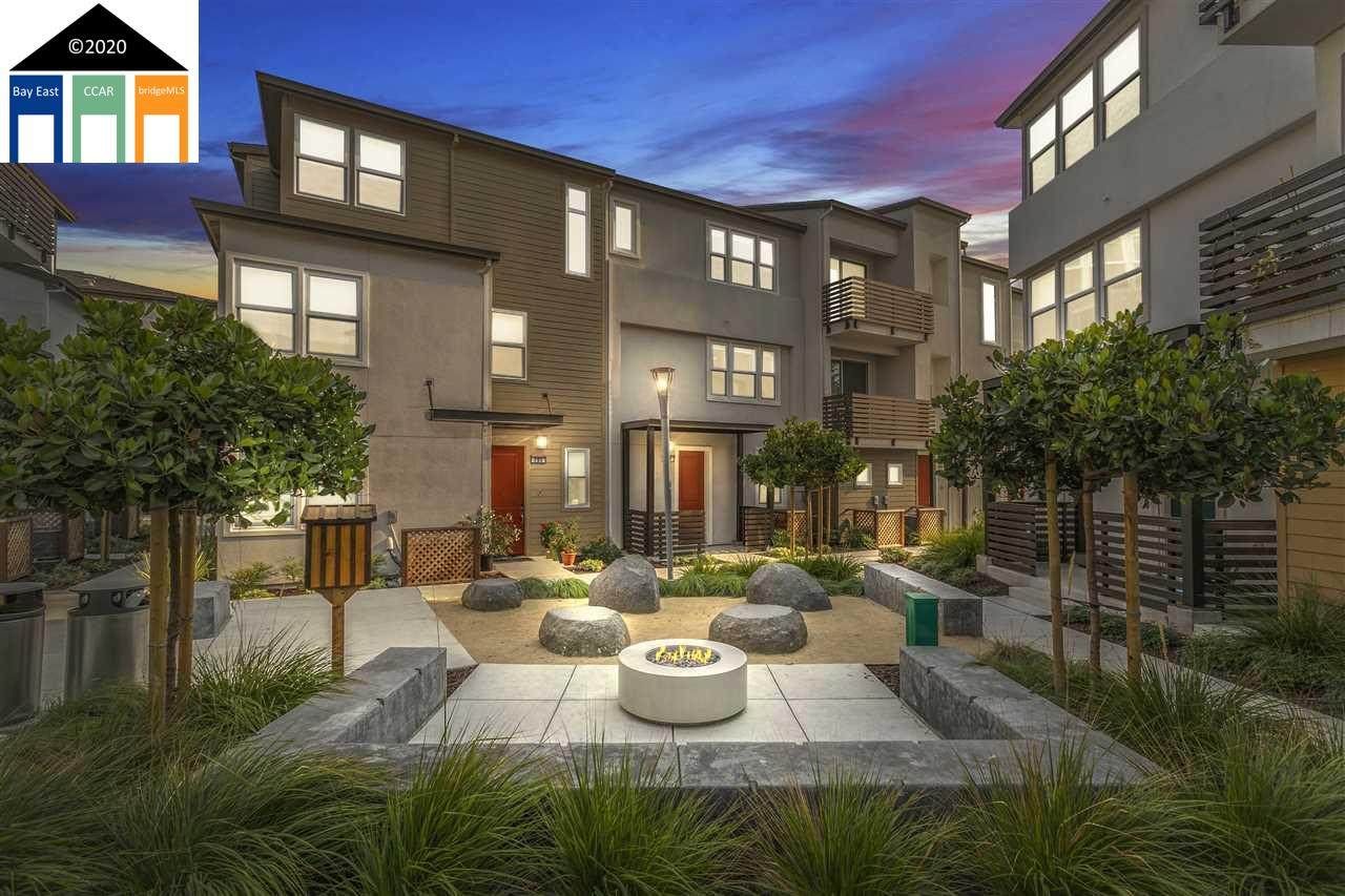 207 Spire Cmn - Photo 1