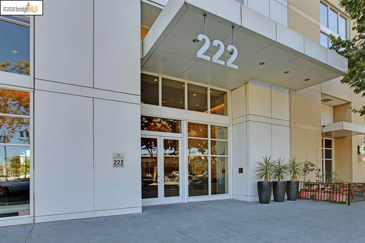 222 Broadway 1207 - Photo 1